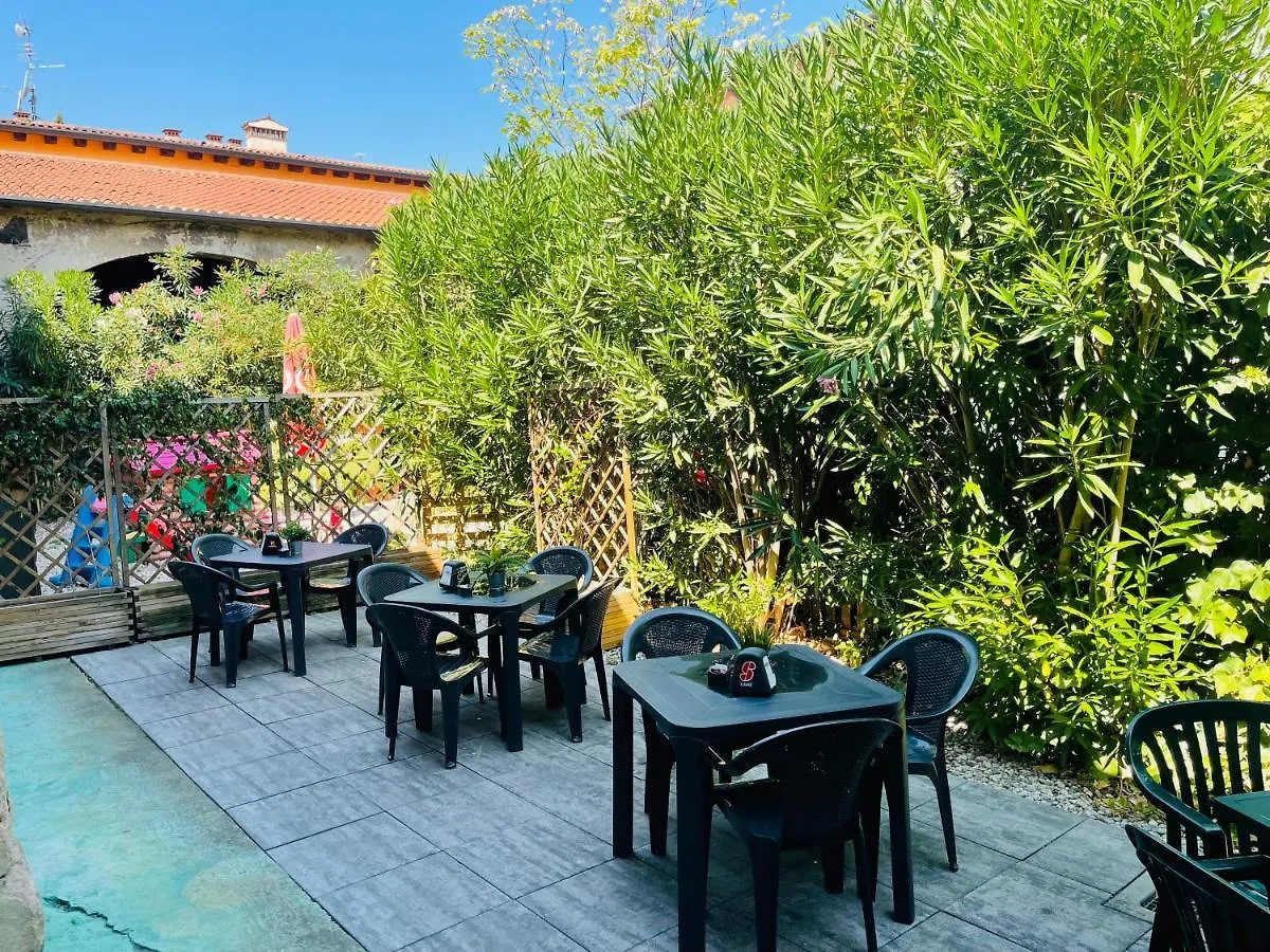 Hotel Al Bosco Sona 3*,  Italy